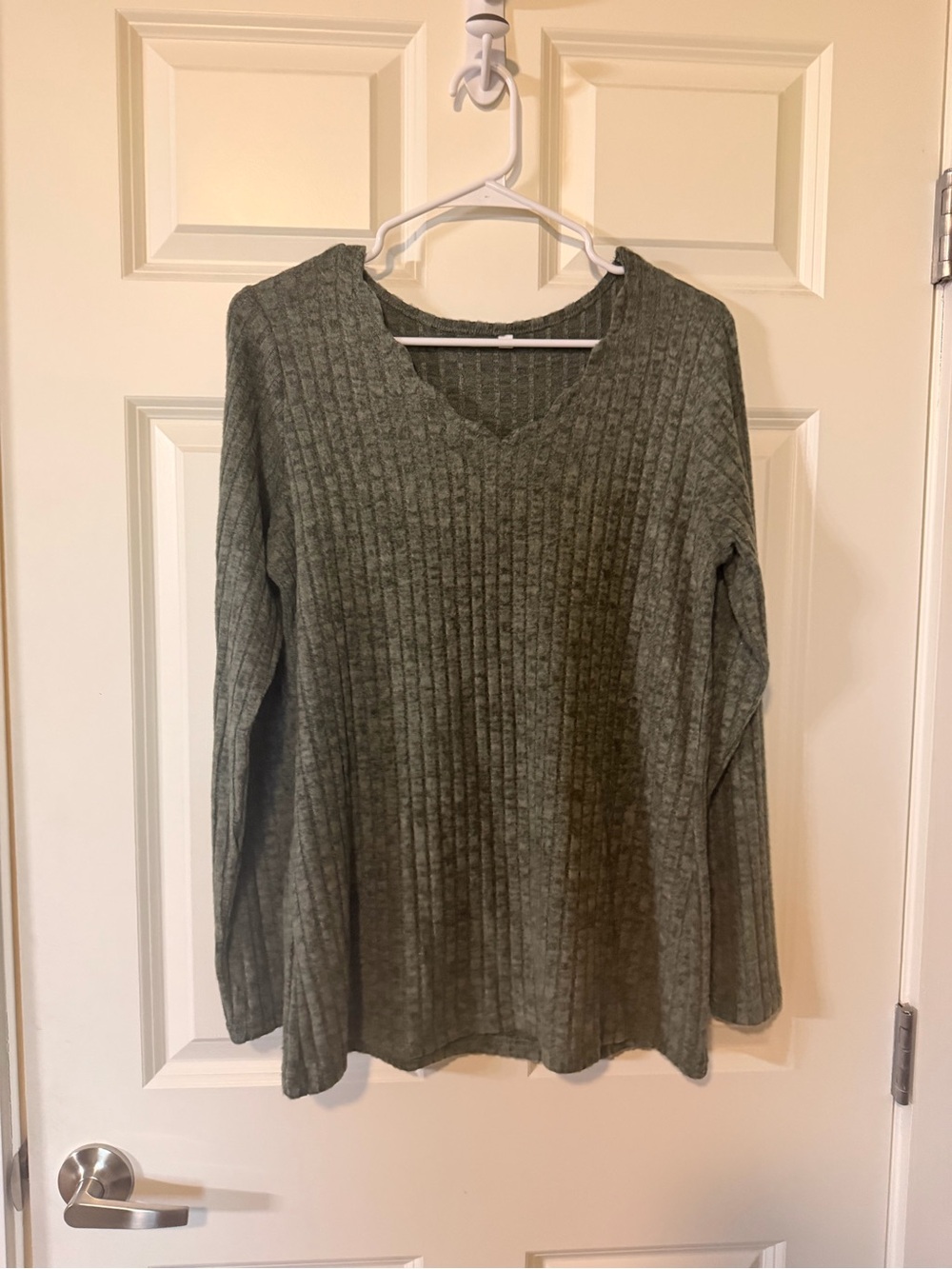 Women’s Olive Green Ribbed V-Neck